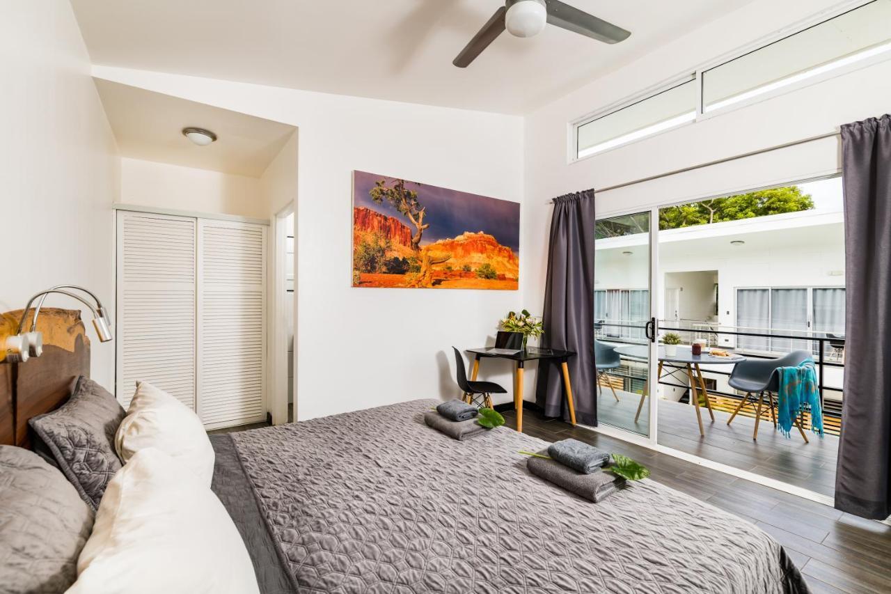 In The Shade Hotel - Coworking - 300Mbit - Adults Only 타마린도 외부 사진